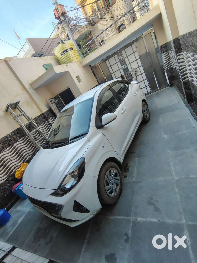 Hyundai Aura 2022 Cng & Hybrids Well Maintained