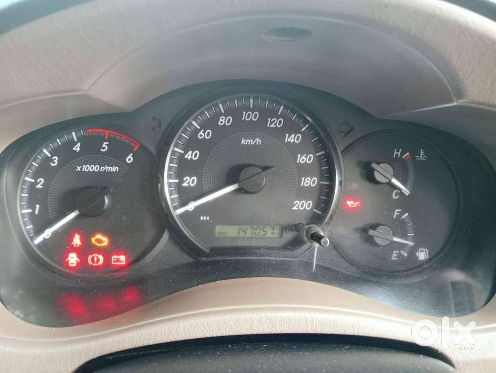 Maruti Suzuki Swift Dzire Vxi(o) Mt, 2019, Petrol