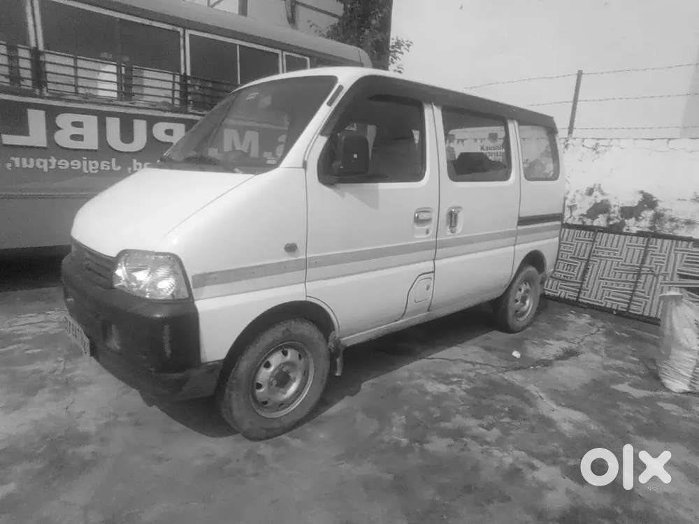 Maruti Suzuki Eeco Smiles 2023