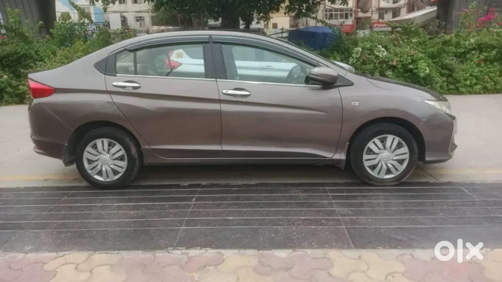 Honda City V At 2016