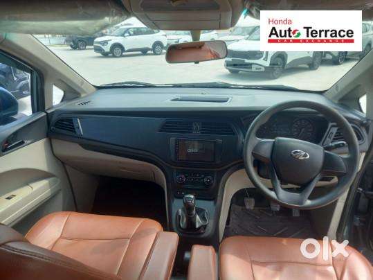 Mahindra Marazzo M6 8str, 2019, Diesel