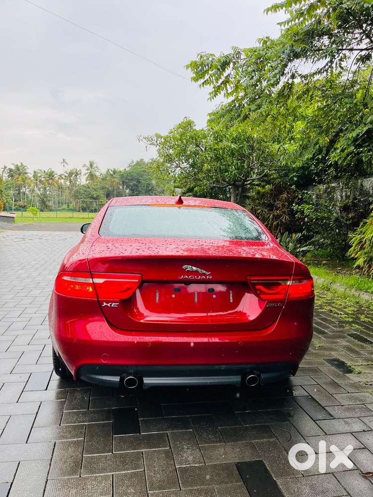 Jaguar Xe Prestige, 2016, Petrol
