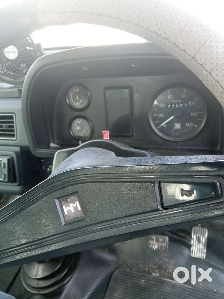 Ambassador Classic 2000 Dsz 2007