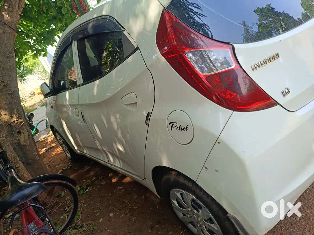 Hyundai Eon 2016 Petrol 102050 Km Driven Leday Doctor Used Car