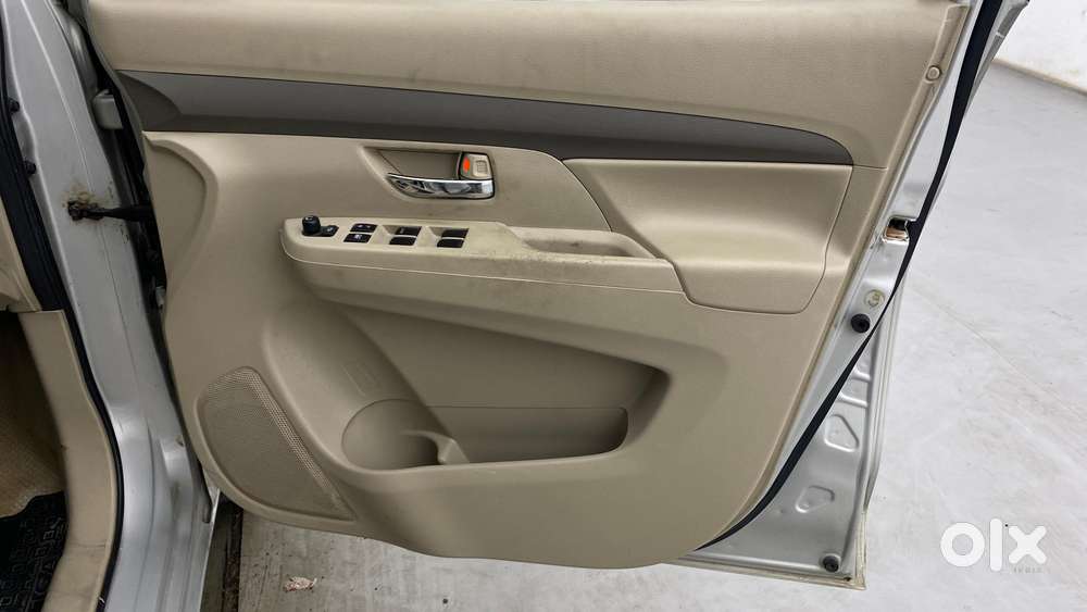 Maruti Suzuki Ertiga 2018-2022 1.4 Vxi Shvs At, 2020, Petrol