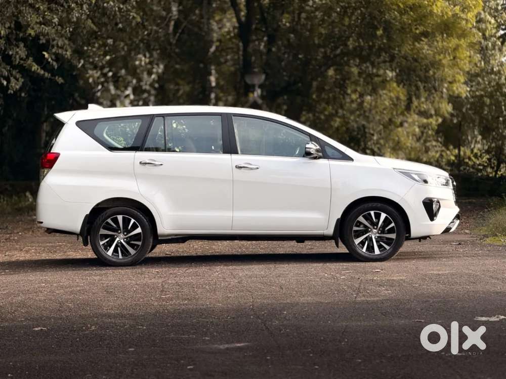Toyota Innova Crysta [2020-ongoing] 2.4 Zx At 7 Str, 2021, Diesel