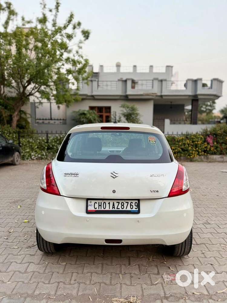 Maruti Suzuki Swift Vdi Diesel In Brand New Condition Brand New Alloy