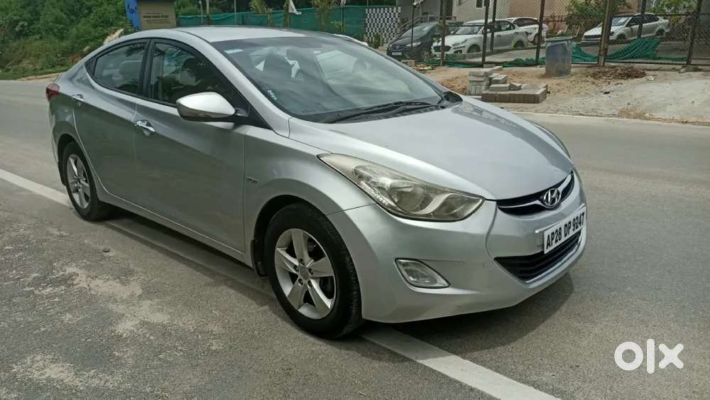 Hyundai Elantra 1.8 Sx Mt, 2012, Petrol