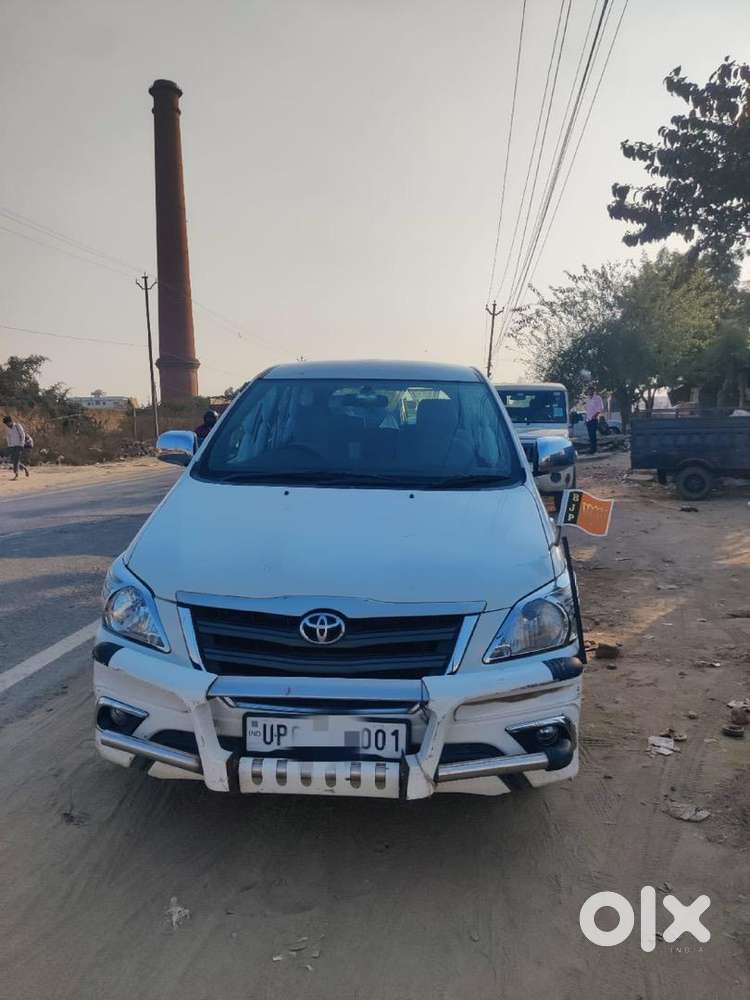 Toyota Innova 2013 Diesel Well Maintained