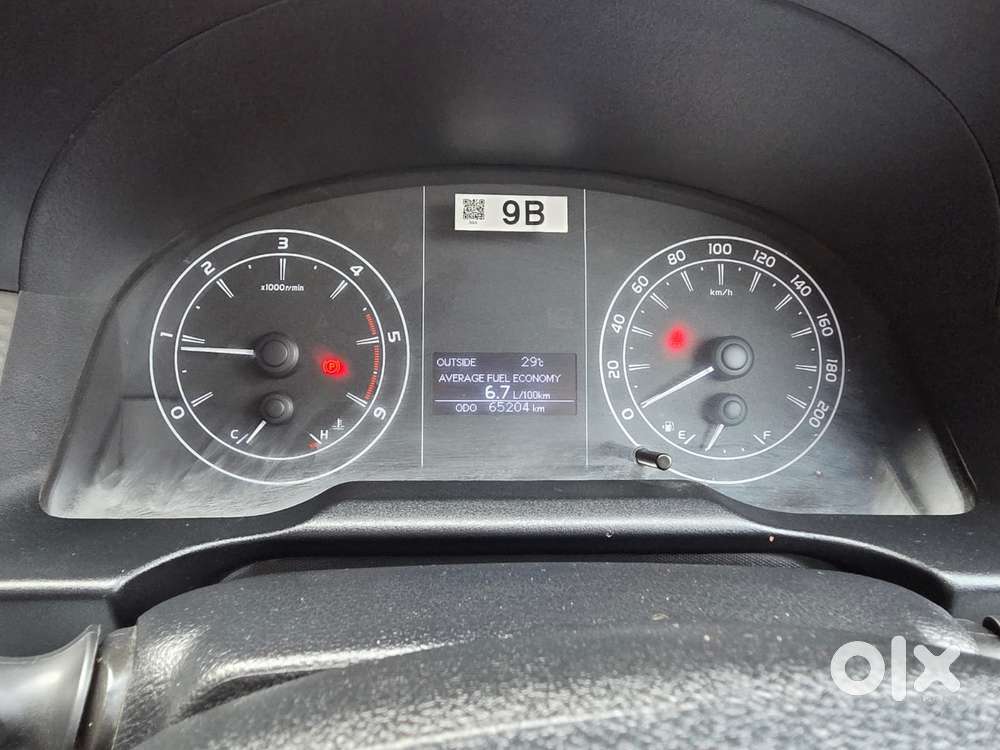 Toyota Innova Crysta 2.4 G Mt 7 Str, 2022, Diesel