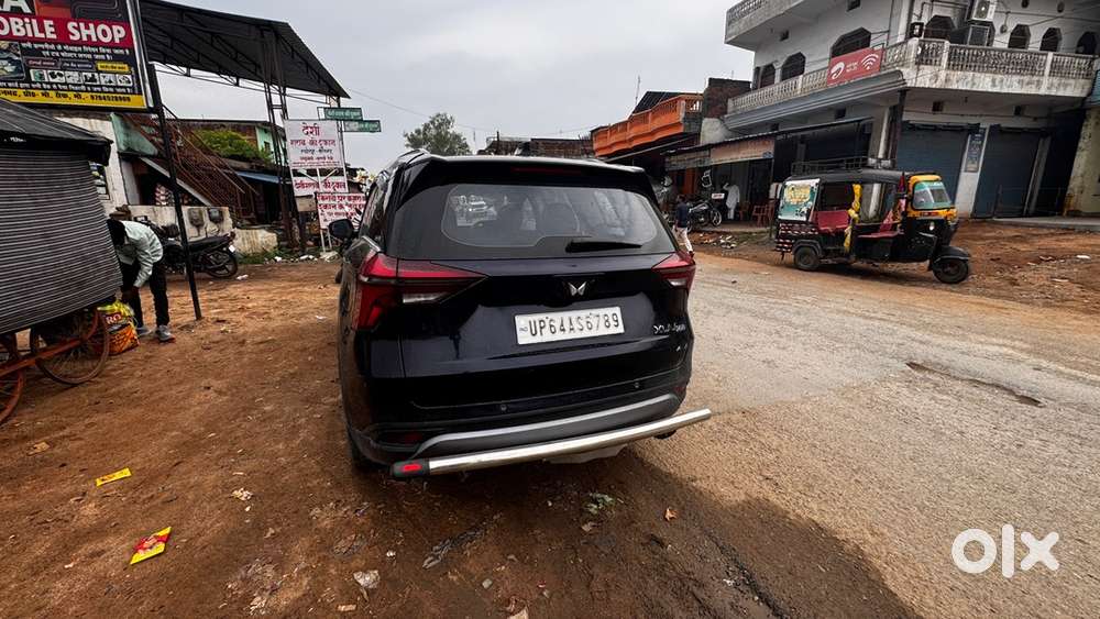 Mahindra Xuv700 Diesel 2022 With Pantomic Sunroof
