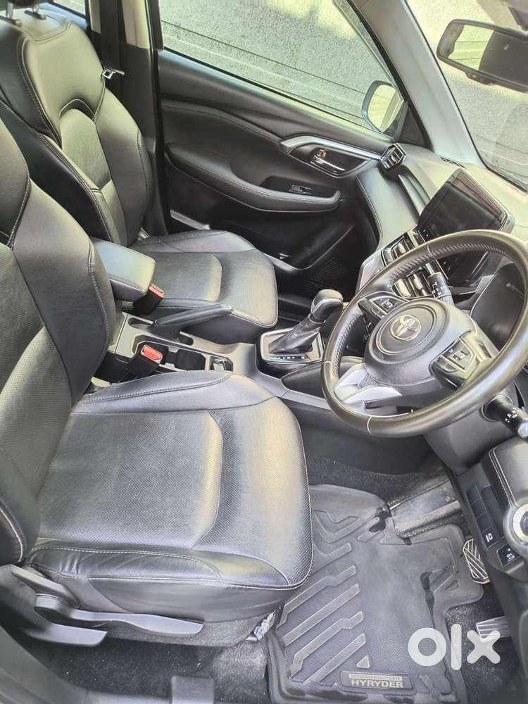 Toyota Urban Cruiser Hyryder 2024 Petrol Well Maintained