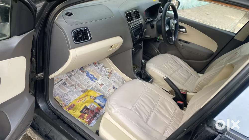 Volkswagen Vento Petrol Highline At, 2011, Petrol