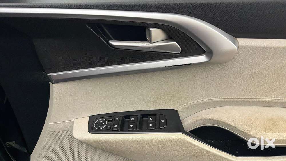 Kia Carens 1.5 Prestige Plus 7 Str Imt, 2022, Petrol