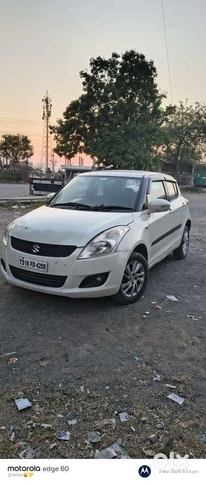 Maruti Suzuki Swift 2012 Zxi Petrol Manual