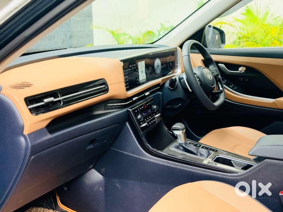 Hyundai Alcazar Signature 1.5 Petrol Dct 7str, 2025, Petrol