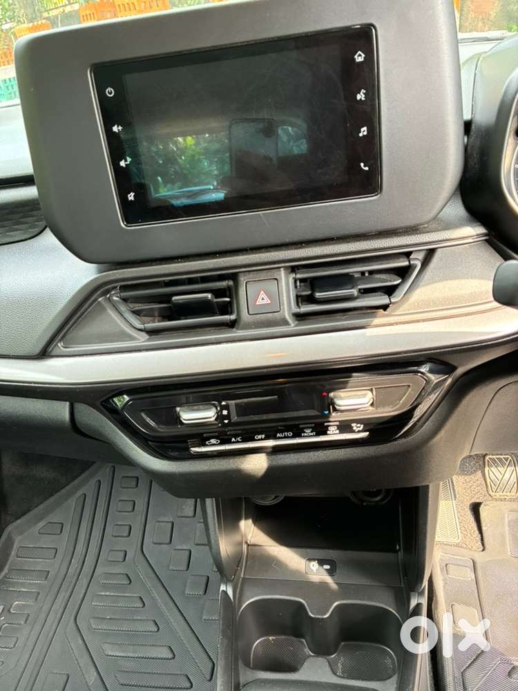 Maruti Swift Zxi Factory Fitted Cng 2025