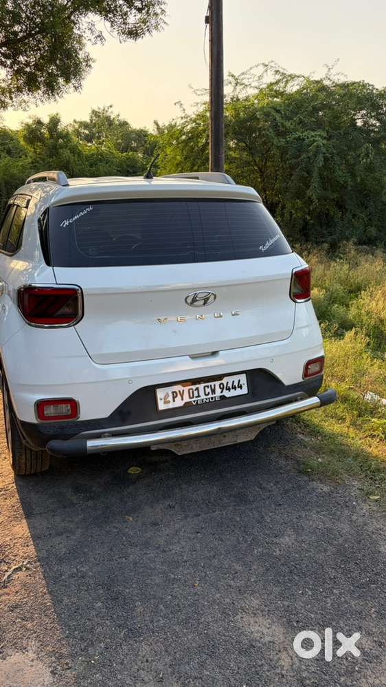Hyundai Venue 2020 Petrol Good Condition