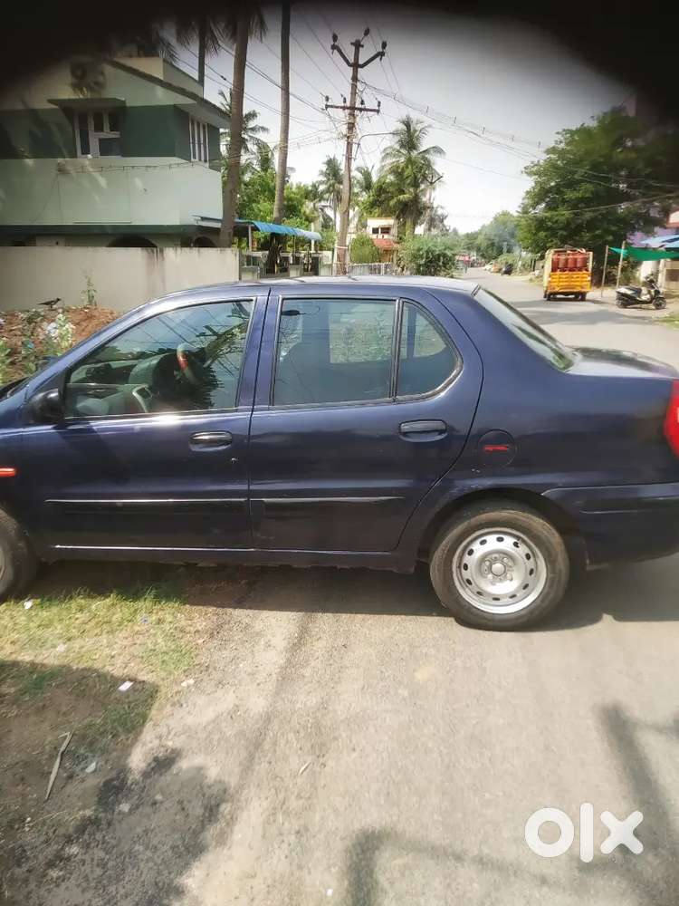 Tata Indigo V Series 2004 Petrol Well Maintained