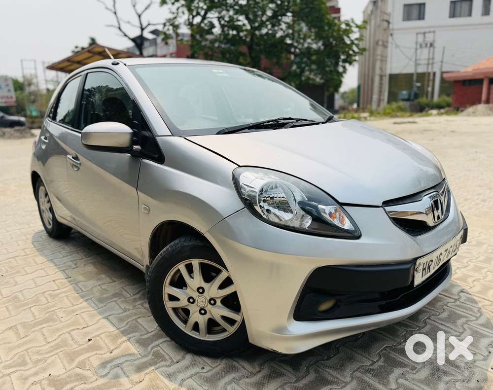 Honda Brio 2011-2013 V Mt, 2012, Petrol