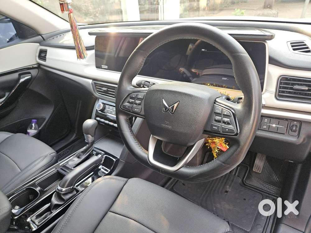 Mahindra Xuv700 Diesel 2025