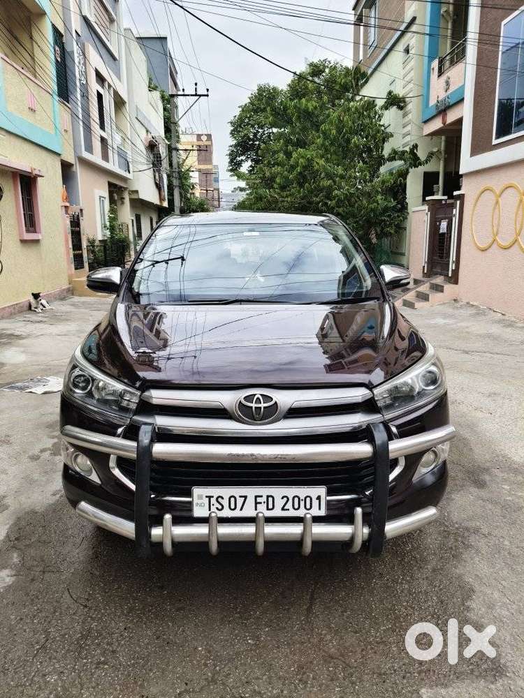 Toyota Innova Crysta 2.4 Z 7 Str, 2016, Diesel