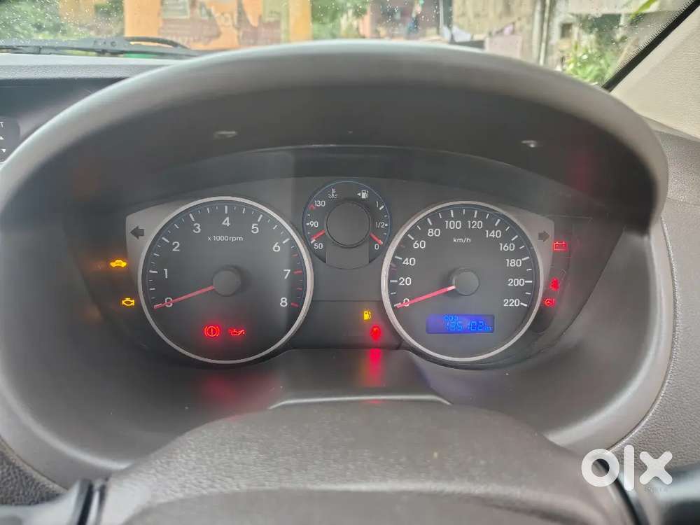 Hyundai I20 Sportz 2012