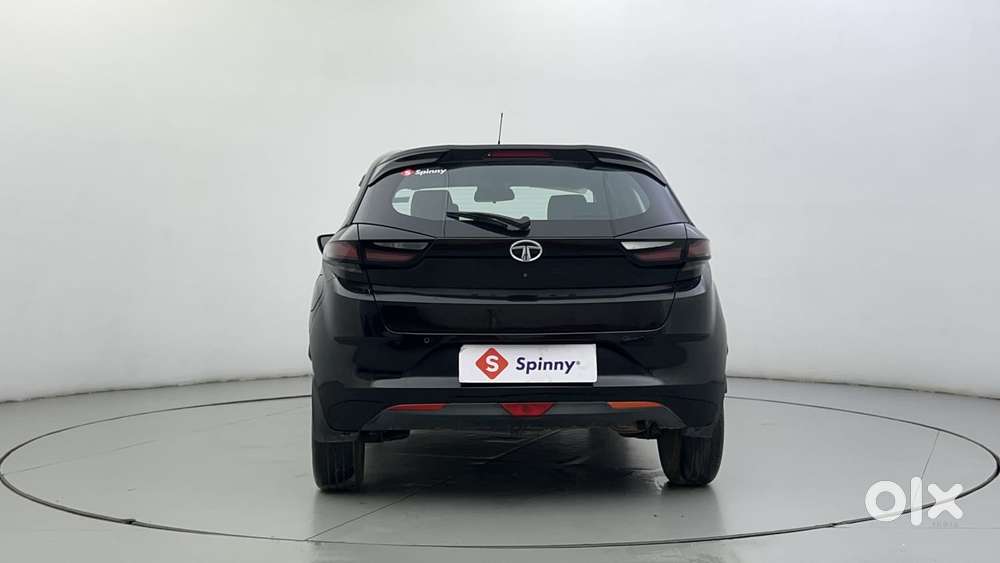 Tata Altroz 1.2 Xz Plus Dark Edition, 2022, Petrol