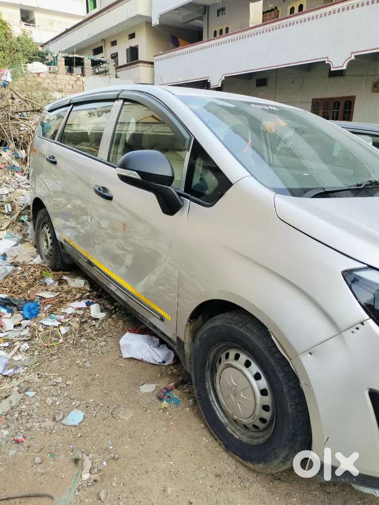 Mahindra Marazzo 2020