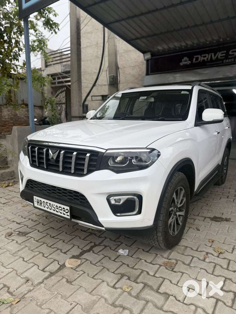 Mahindra Scorpio-n 2.2 Z8 L Diesel At 6 Str, 2022, Diesel