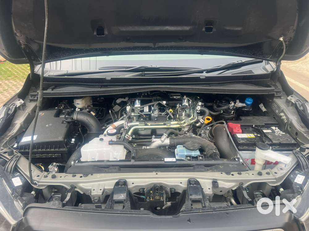 Toyota Innova Crysta 2.4 G Plus Mt 7 Str, 2026, Diesel