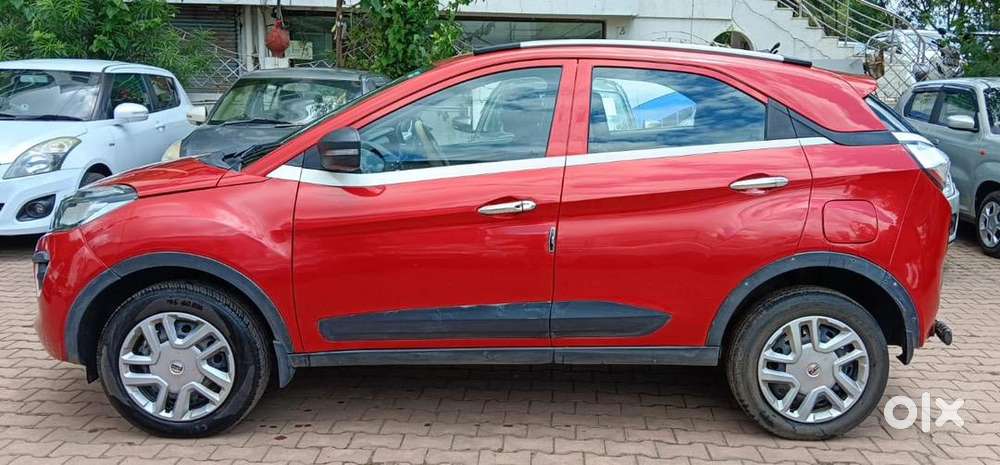 Tata Nexon 2019 Petrol 70000 Km Driven