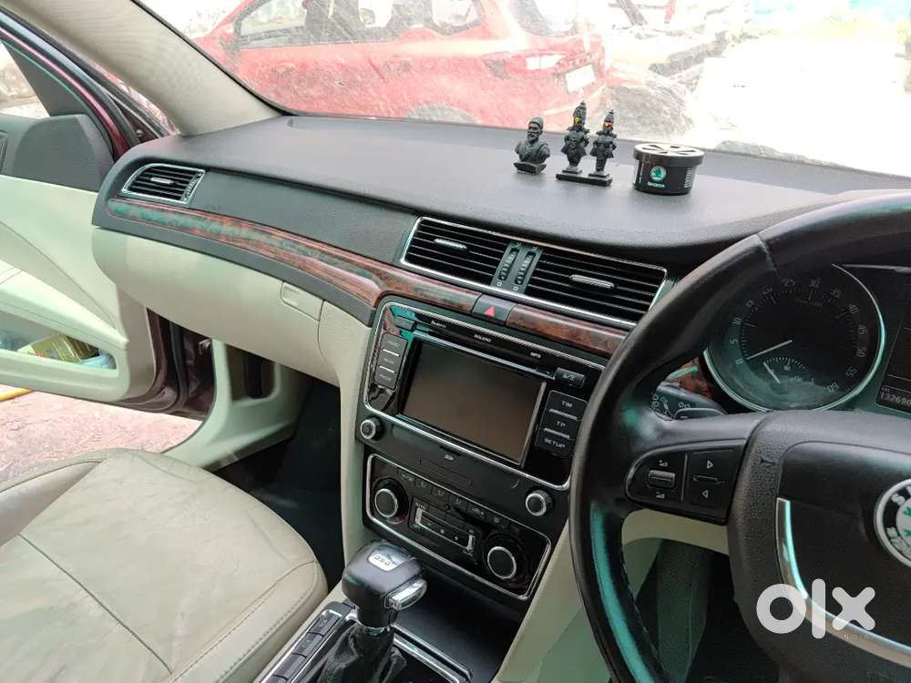 Skoda Superb Ambition 2012 Diesel