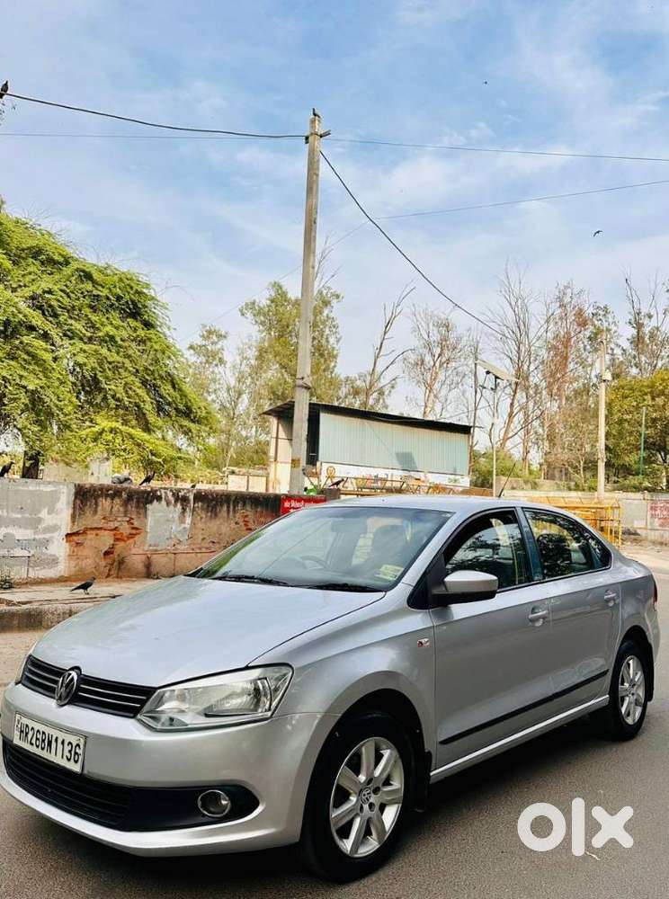 Volkswagen Vento 2010-2013 Petrol Highline, 2011, Petrol
