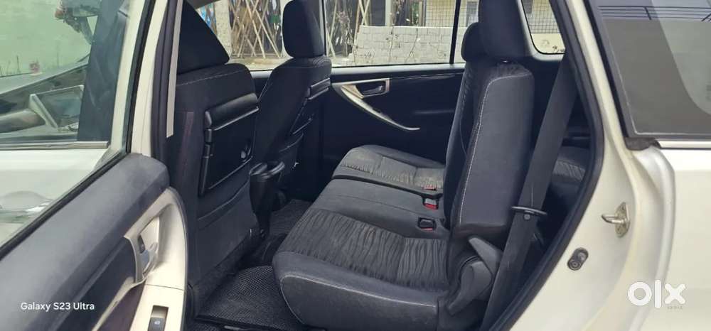 Toyota Innova Crysta 2.4 V 7 Str, 2018, Diesel