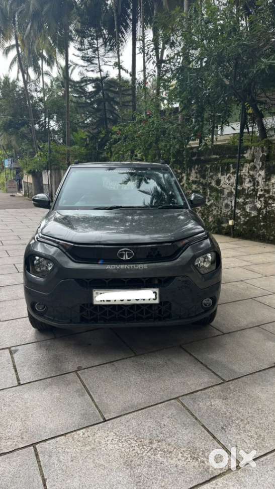 Tata Punch, 2022, Petrol