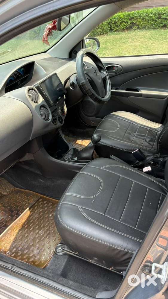 Toyota Etios G Exclusive, 2013, Petrol