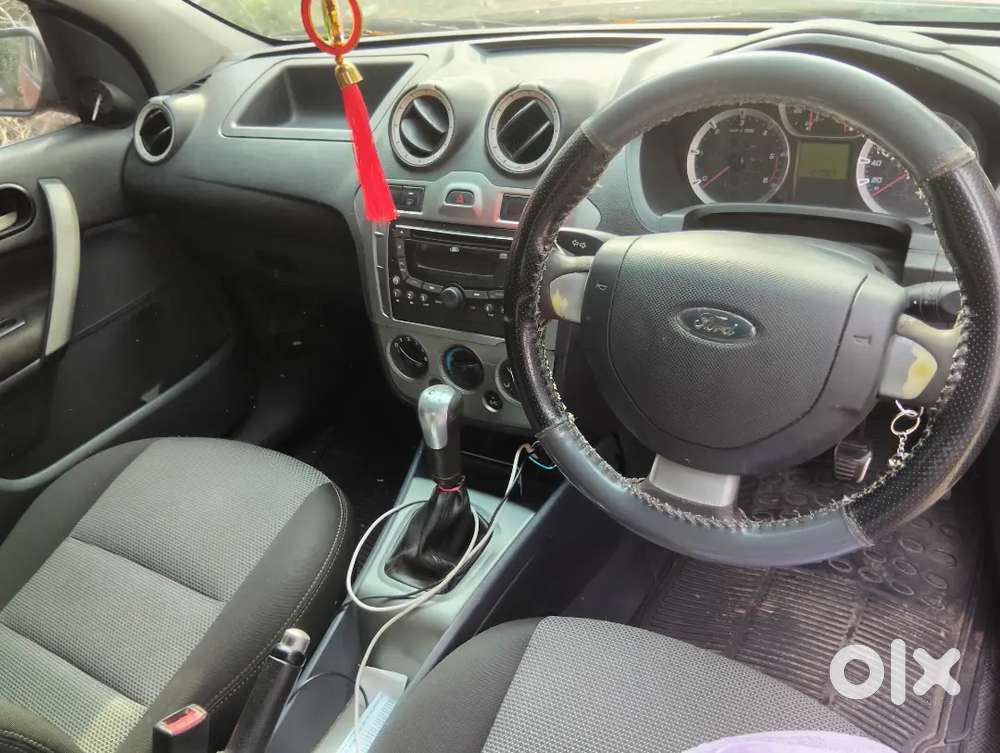Ford Fiesta Classic 2012 Diesel 123000 Km Driven
