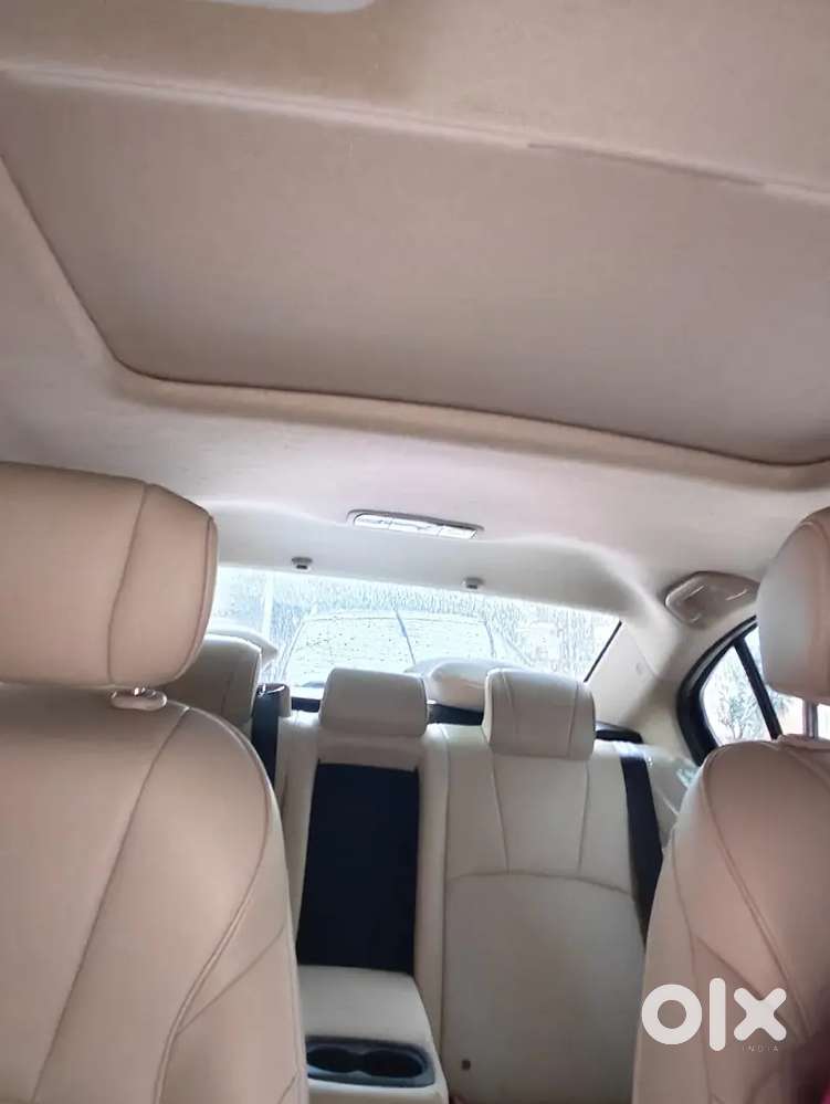 Honda City Zx 2023 Petrol 5500 Km Driven.