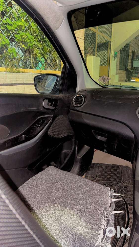 Ford Figo Aspire 2016 Diesel 130000 Km Driven