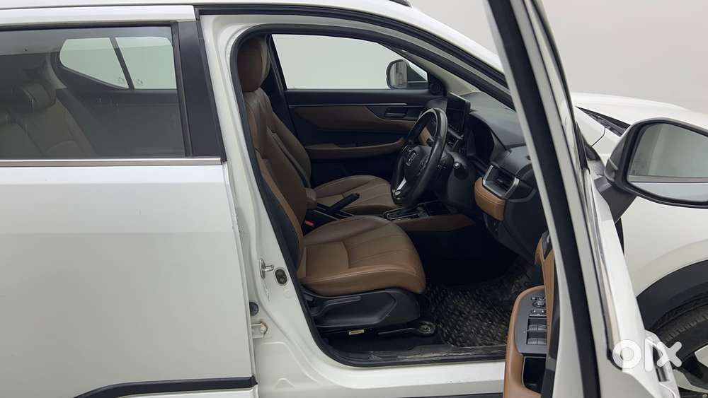 Honda Elevate Zx Cvt, 2023, Petrol
