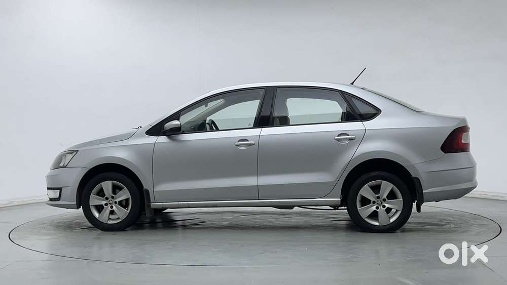 Skoda Rapid 1.6 Mpi Ambition, 2017, Petrol