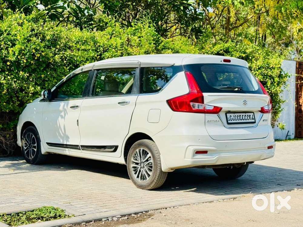 Maruti Suzuki Ertiga 1.5 Zxi Plus Shvs, 2023, Petrol