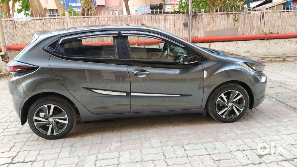 Tata Altroz 1.2 Xza Petrol Dct, 2022, Cng & Hybrids