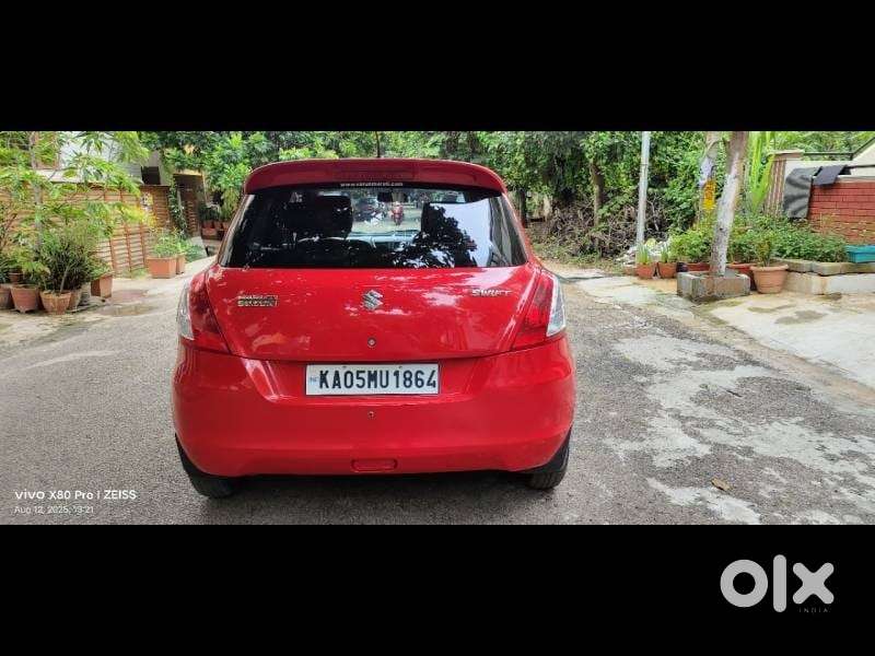 Maruti Suzuki Swift Vxi + Manual, 2016, Petrol