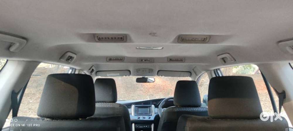 Toyota Innova Crysta 2.4 Gx Mt, 2017, Diesel