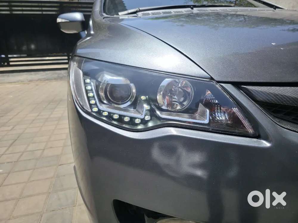 Honda Civic 2010 At Self Owned