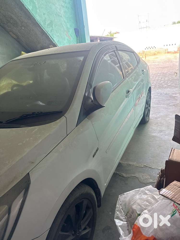 Hyundai Verna 1.6 2012