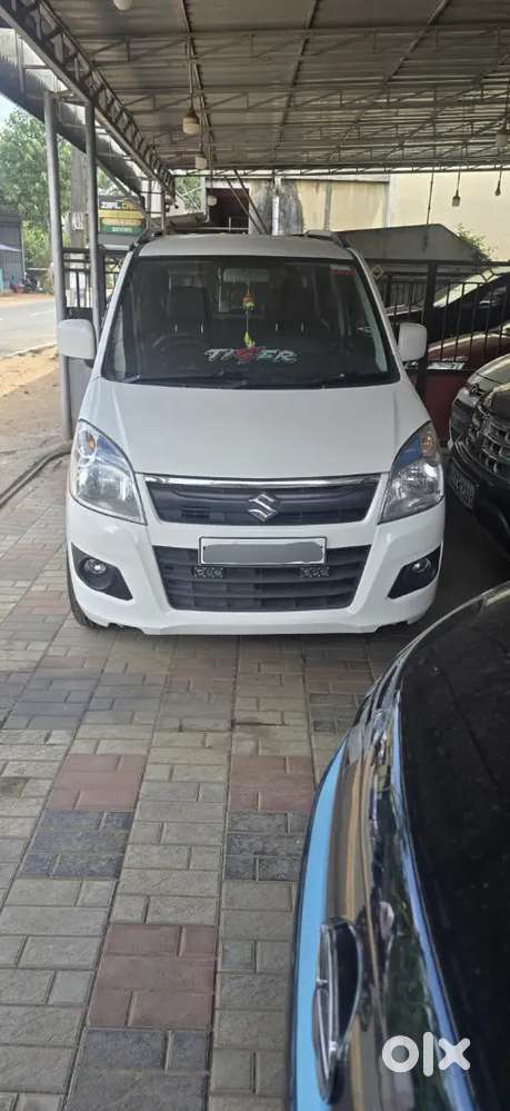 Maruti Suzuki Wagon R 2017 Petrol Well Maintained