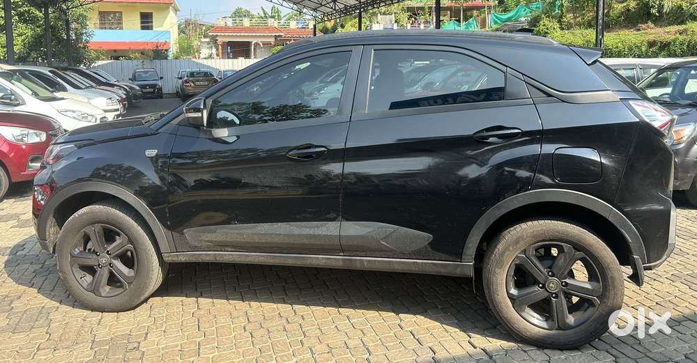 Tata Nexon 1.5 Revotorq Xza Plus (l) Dark Edition, 2023, Petrol